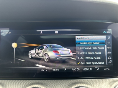 Mercedes-Benz E 350 AMG 3.0 V6 190kW